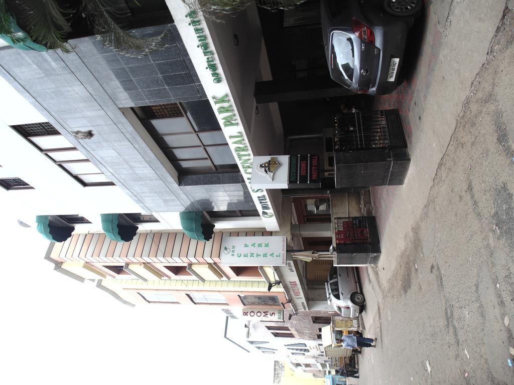 Hotel S R M Central Park เชนไน ภายนอก รูปภาพ